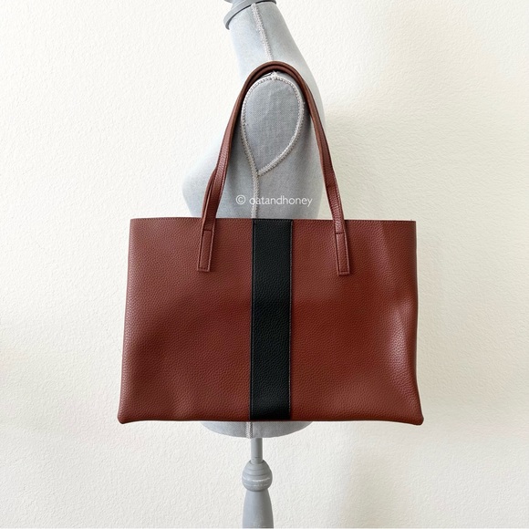 Vince Camuto Handbags - Vince Camuto Vegan Leather Luck Tote Bag
